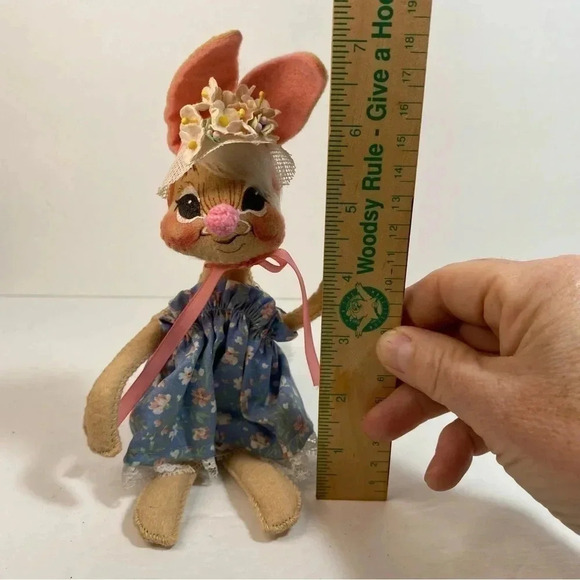 Annalee 1988 Girl Mobilitee Bunny Poseable Happy Easter Parade 7” Rabbit - Picture 9 of 13